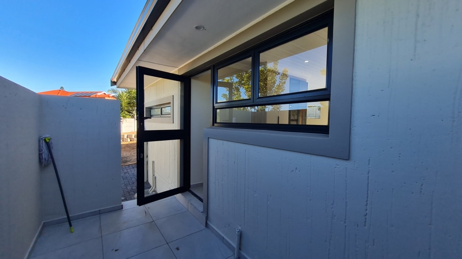 3 Bedroom Property for Sale in Dana Bay Western Cape